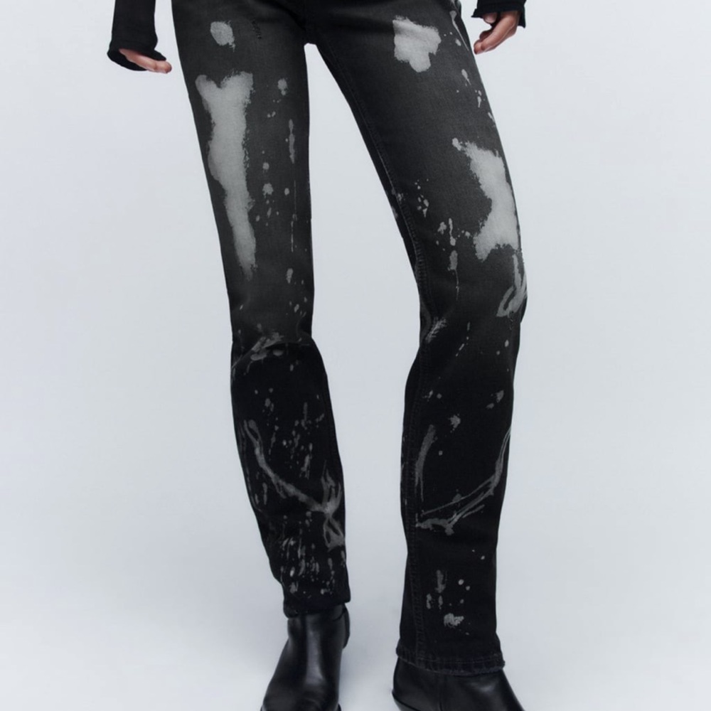 Zara Bleached Jeans